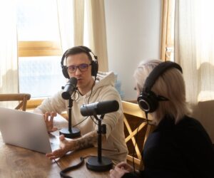 How to Choose the Best Environment for Your Podcast Recording