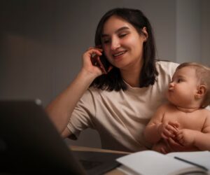 Why Parenting Classes for Infants Are a Must for New Moms and Dads