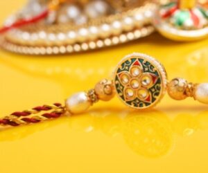 Celebrate Raksha Bandhan: Send Rakhi To Darwin