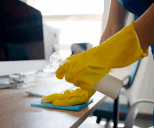 Easy Habits to Keep Your Desk Clean Every Day