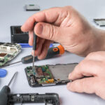 cell phone repair service