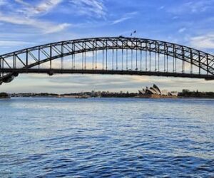 Savour, Sail, Sparkle: Elevate Your Weekend with a Sydney Harbour Lunch Cruise