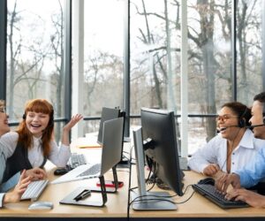 How Virtual Team Support Empowers Entrepreneurs to Scale Smarter