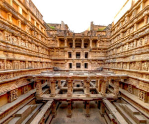 Taxi from Pipariya to Pachmarhi